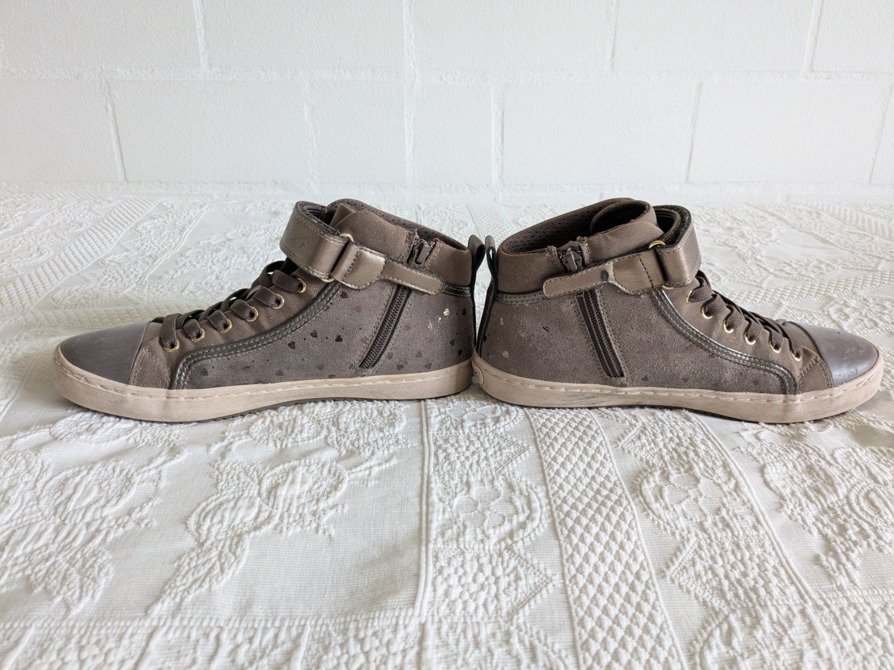 Geox Scarpe per ragazze: Geox Stiefelette / Sneaker Gr. 38 – Usato da Adliswil venduto da bibuubib 4