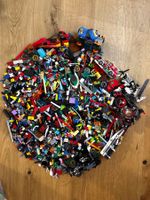 Lego Konvolut 4kg minifigur autos diverse vrac bausteinen