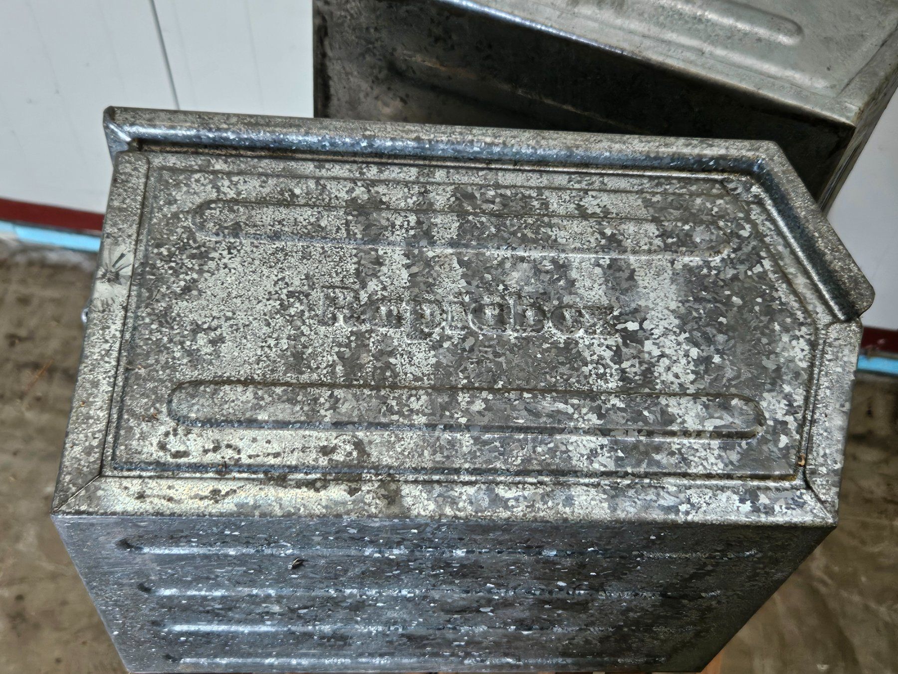 Behälter & Ähnliches: Stahlboxen 30x20cm 2Stk. – Gebraucht aus Recherswil von hubelmatt 1