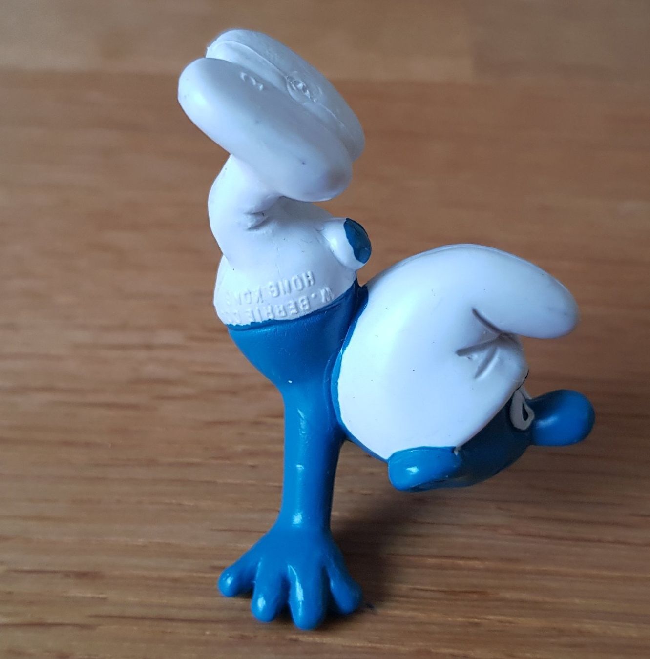 Schleich Spielzeuge: Schleich-Spielfigur Schlumpf am Trapez – Gebraucht aus Schaffhausen von asyouwestley 2