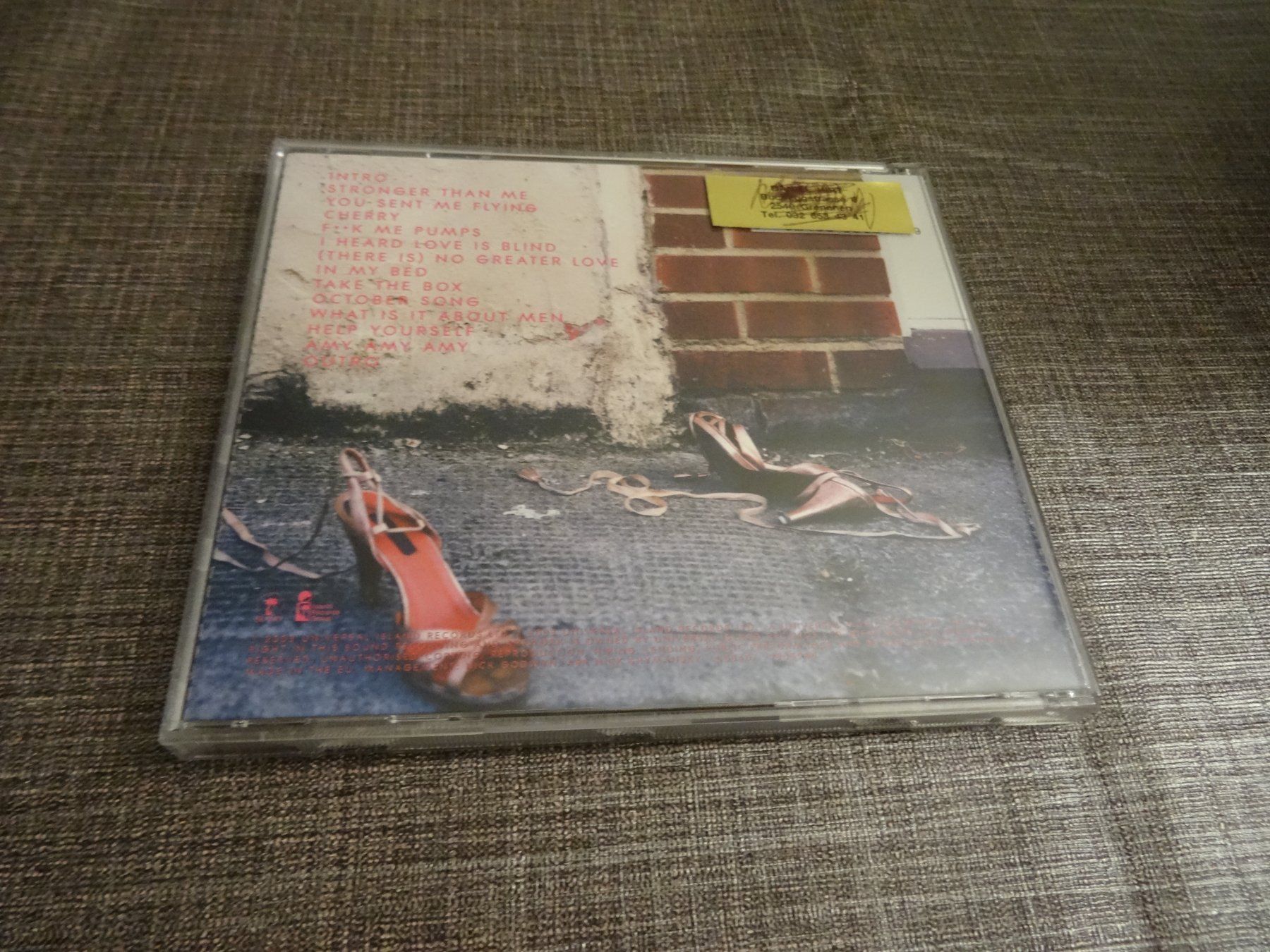 CD: Amy Winehouse - Frank (CD) – Usato da Olten venduto da Disc-Ausverkauf 1