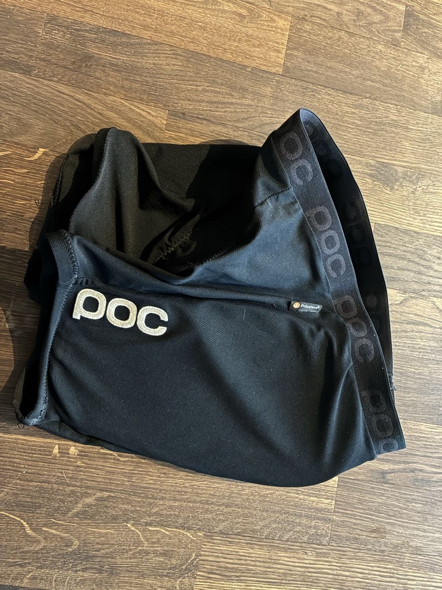 Poc Schutz & Schoner: Poc hip vpd 2.0 shorts Protektor Grösse M – Gebraucht aus Tagelswangen von sarahski 2