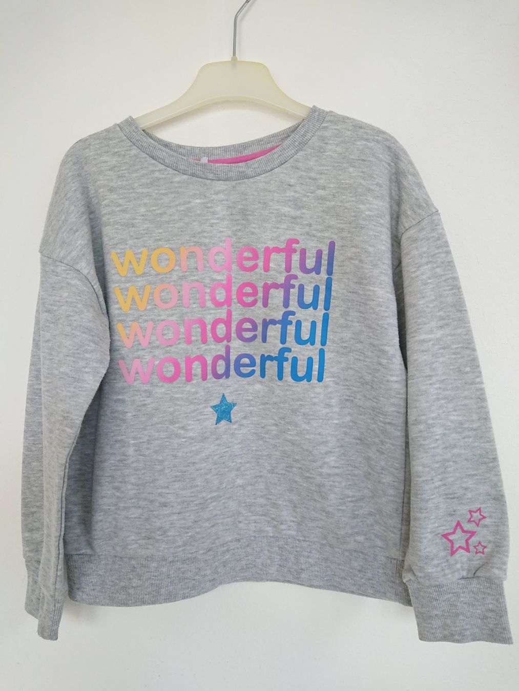 Primark Maglioni & Felpe: Mädchen Pullover Primark Gr. 122 Grau - Wonderful – Usato da Hallau venduto da CHACLA