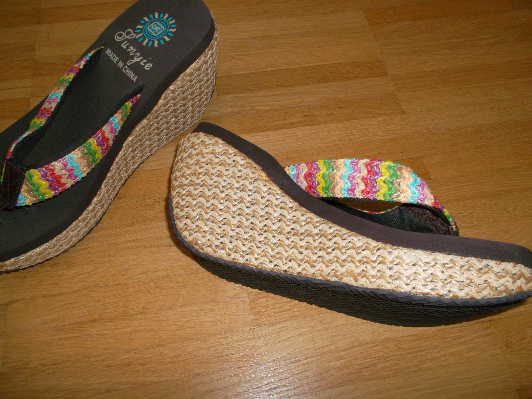 Scarpe da donna: SOMMER SANDALE NEU GR. 37 – Nuovo e nell'imballaggio originale da Zofingen venduto da Felpa 2