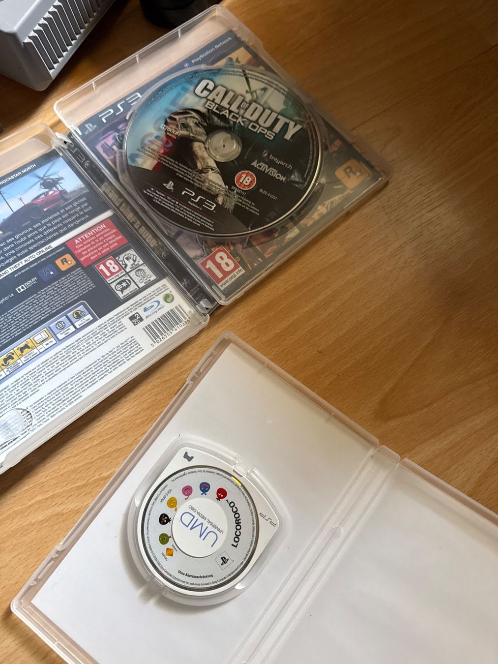 Sony Consoles: Console ps1 plus jeux et autres – D'occasion à St imier par sav_bjf9 4