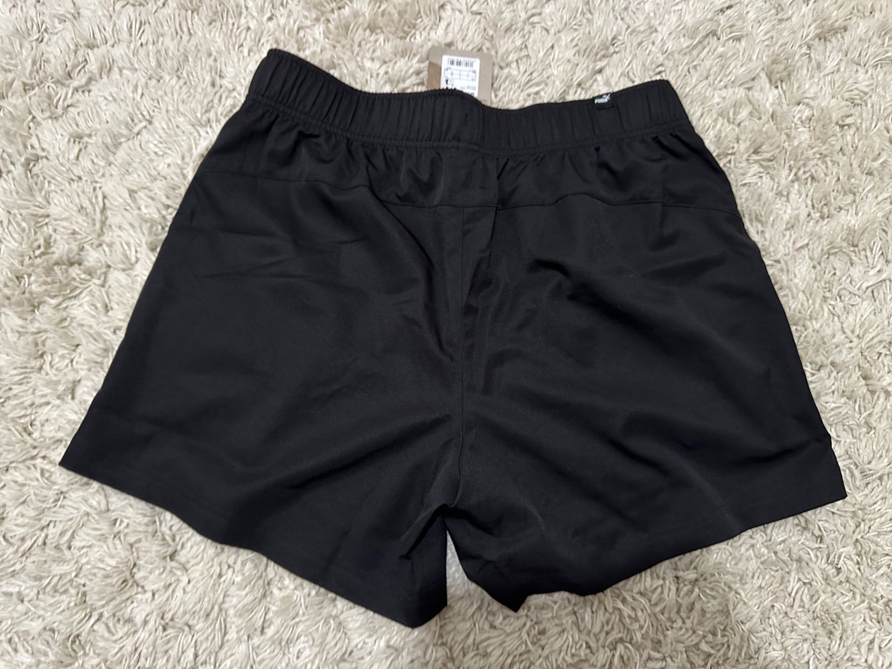 Puma Pantaloni: Neue Puma Shorts Gr.L – Nuovo e nell'imballaggio originale da Bern venduto da BrandVilla 1