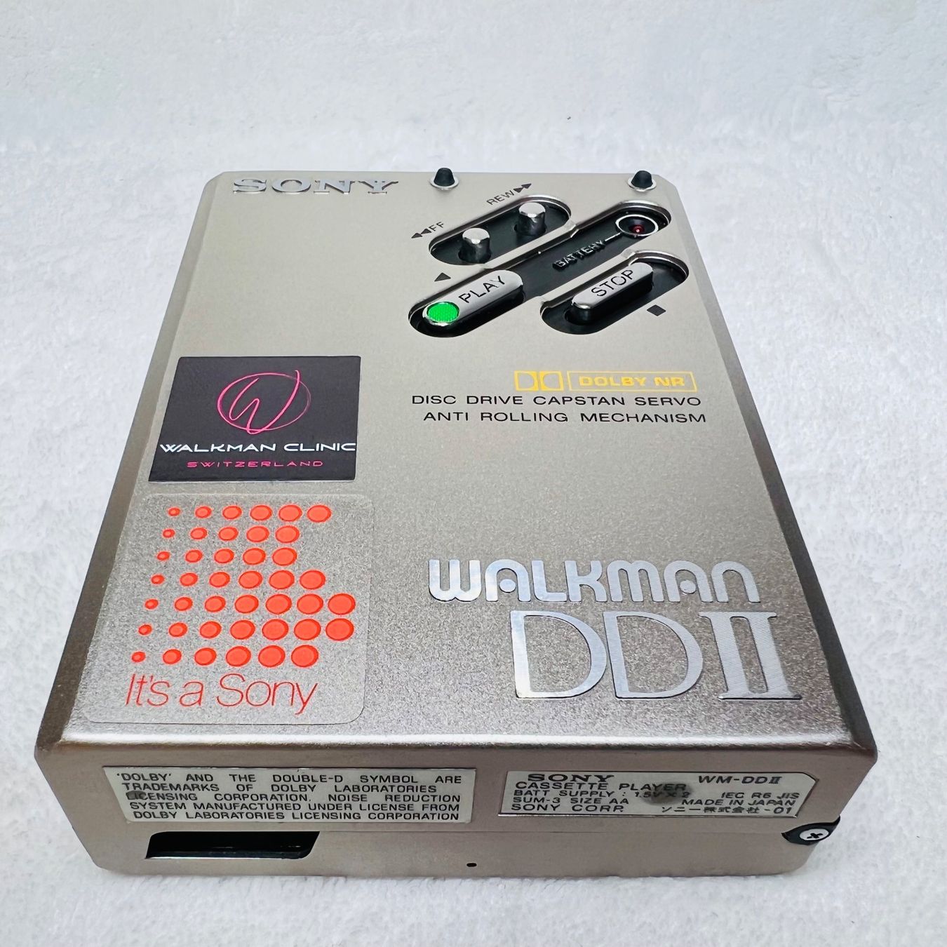 Sony Lecteur media portable: Sony Walkman WM-DDII silber #174 – D'occasion à Vorderthal par WalkmanClinic 3