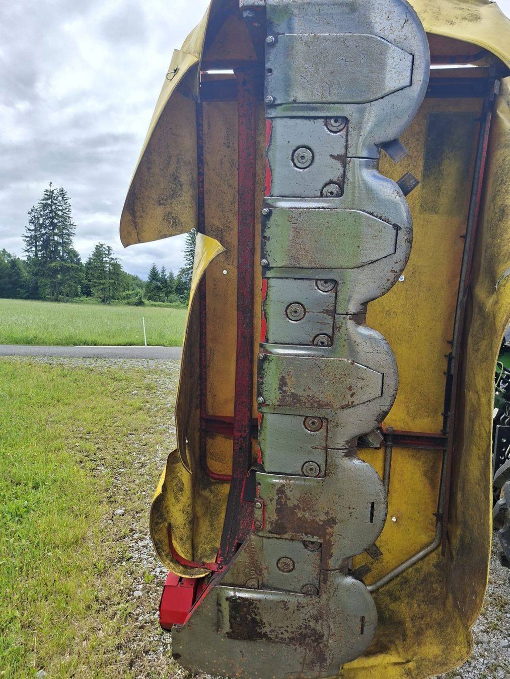 Tutte le macchine: Pöttinger Seitenmähwerk – Usato da Ennetmoos venduto da jon_khb7 7