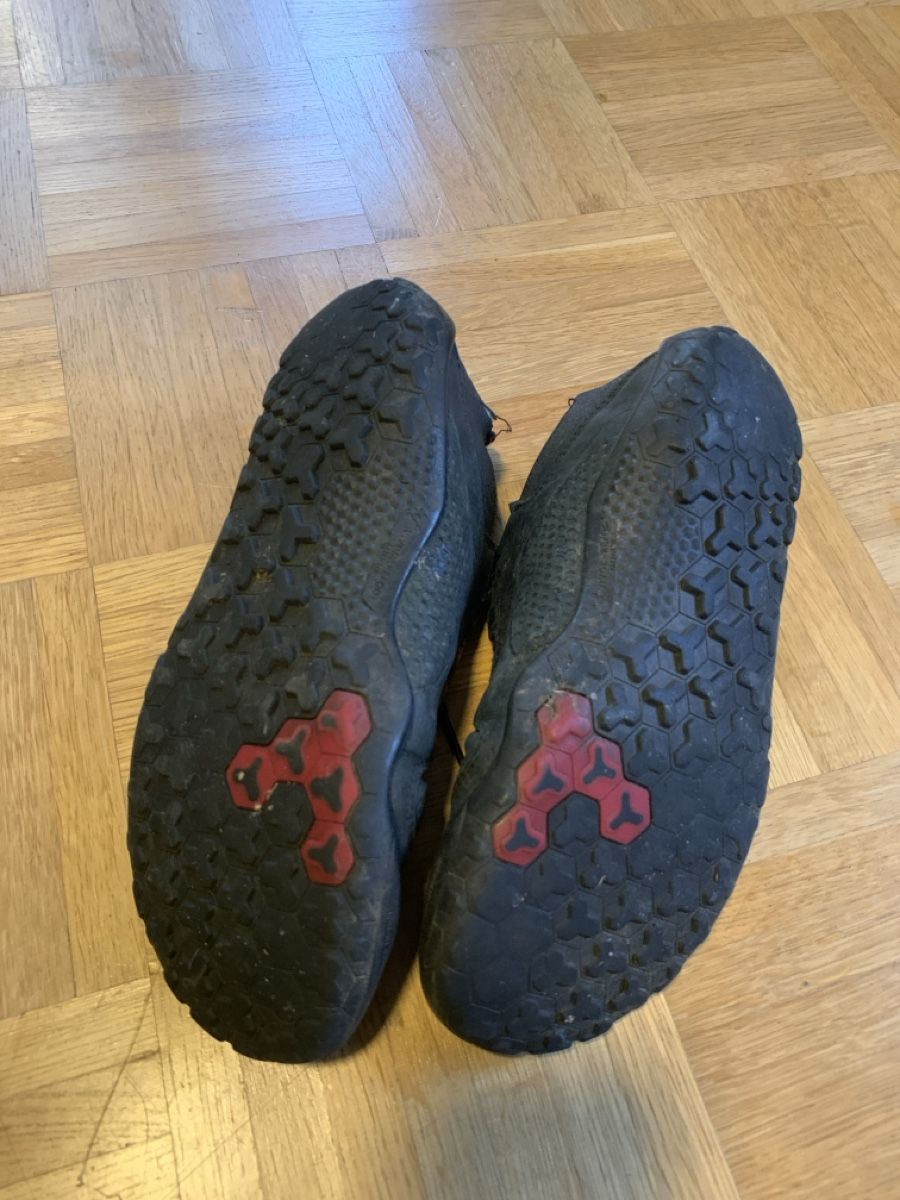 Vivobarefoot Scarpe da uomo: Vivo Barefoot Tracker Low Leather – Usato da Luzern venduto da Sergio_Kallisti 3