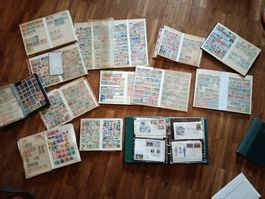 Briefmarkensammlung ( 13 Sammelbücher )