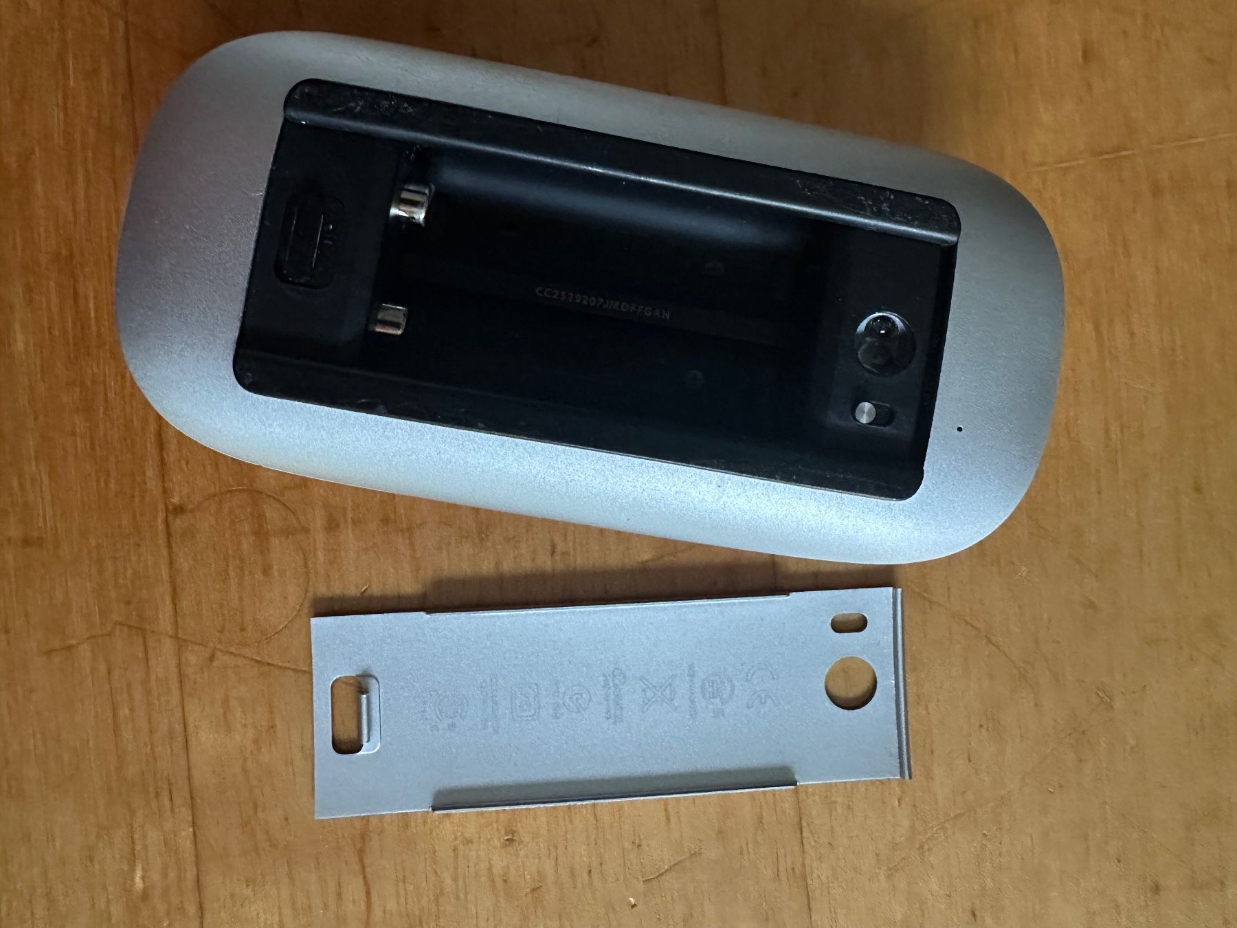 Apple Maus: Apple Magic Mouse A1296 – Gebraucht aus Stallikon von Rsiri 2