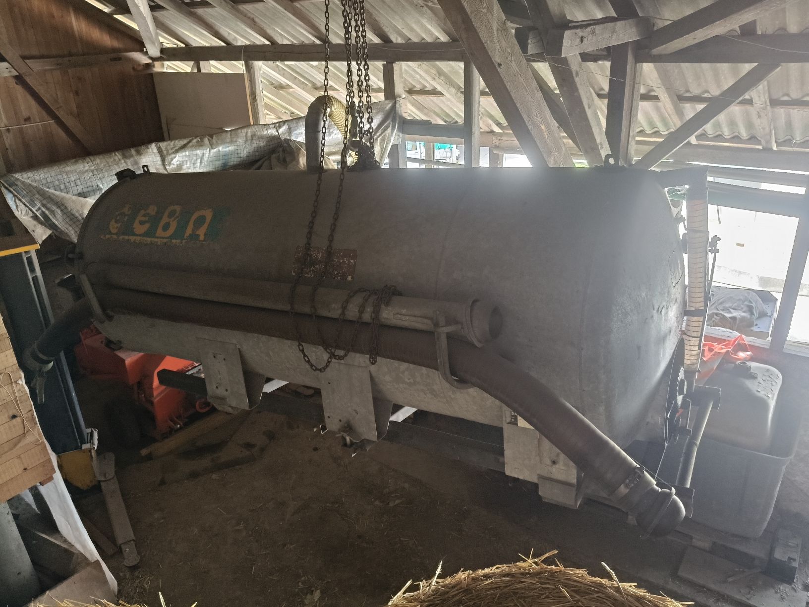 Geba Toutes les machines: Pumpfass/Güllefass – D'occasion à Därligen par caseihjx80 1