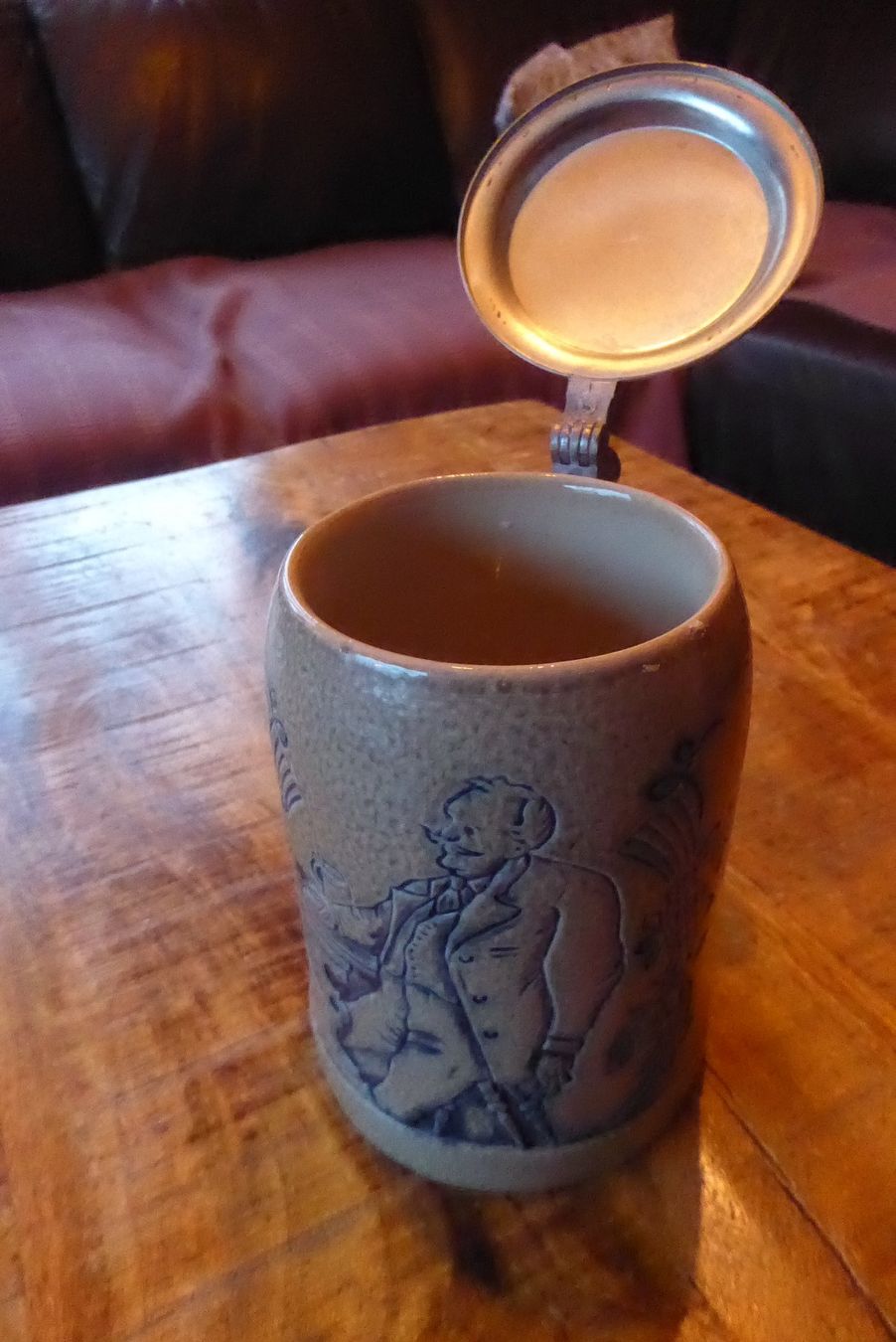 Bicchieri: Bier Humpen  Bierkrug Höhe 16 cm – Usato da Sargans venduto da Benziner 1