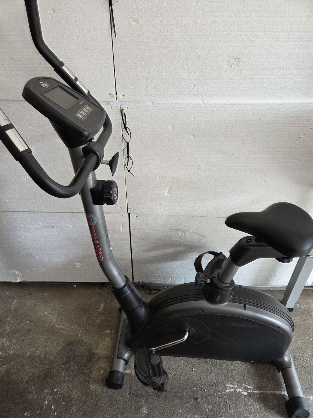 Hometrainer: Hometrainer  - Fit in den Frühling! – Defekt aus Hägglingen von MR.BG 2