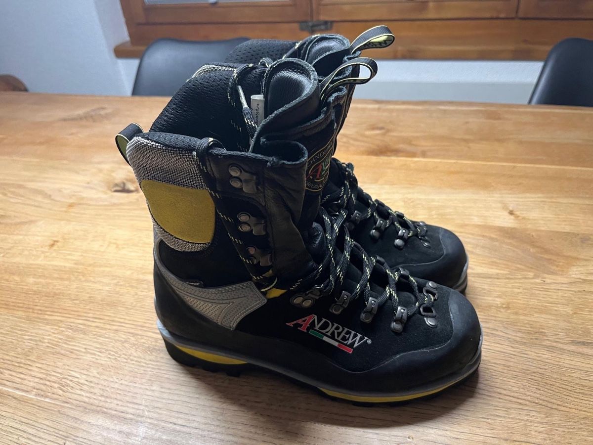 Scarpe da uomo: Andrew Bergschuh, Top Zustand, – Usato da Unterschächen venduto da IMTA