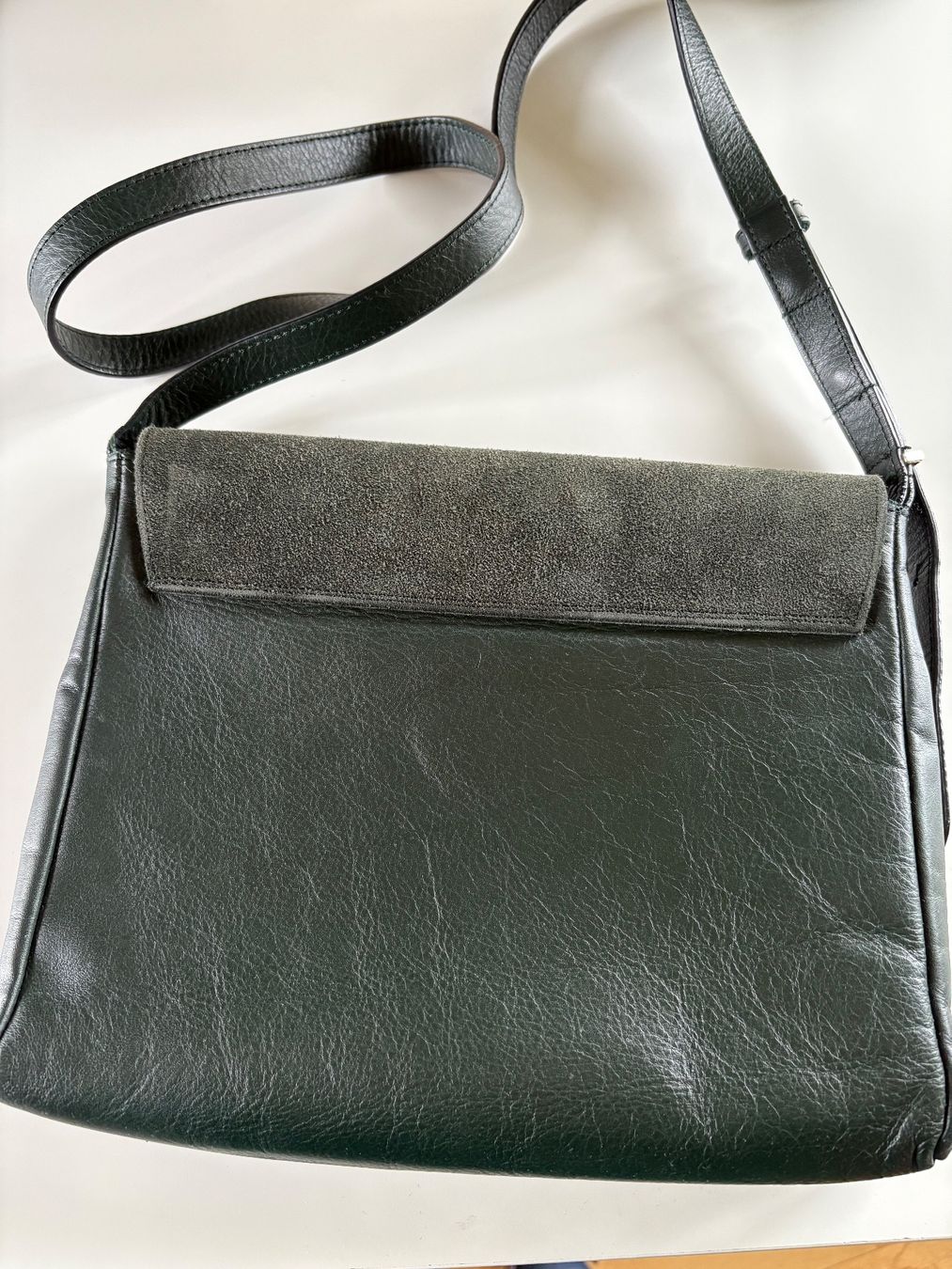 Taschen für Damen: Handtasche, Leder – Gebraucht aus Zürich von que_kf7d 1