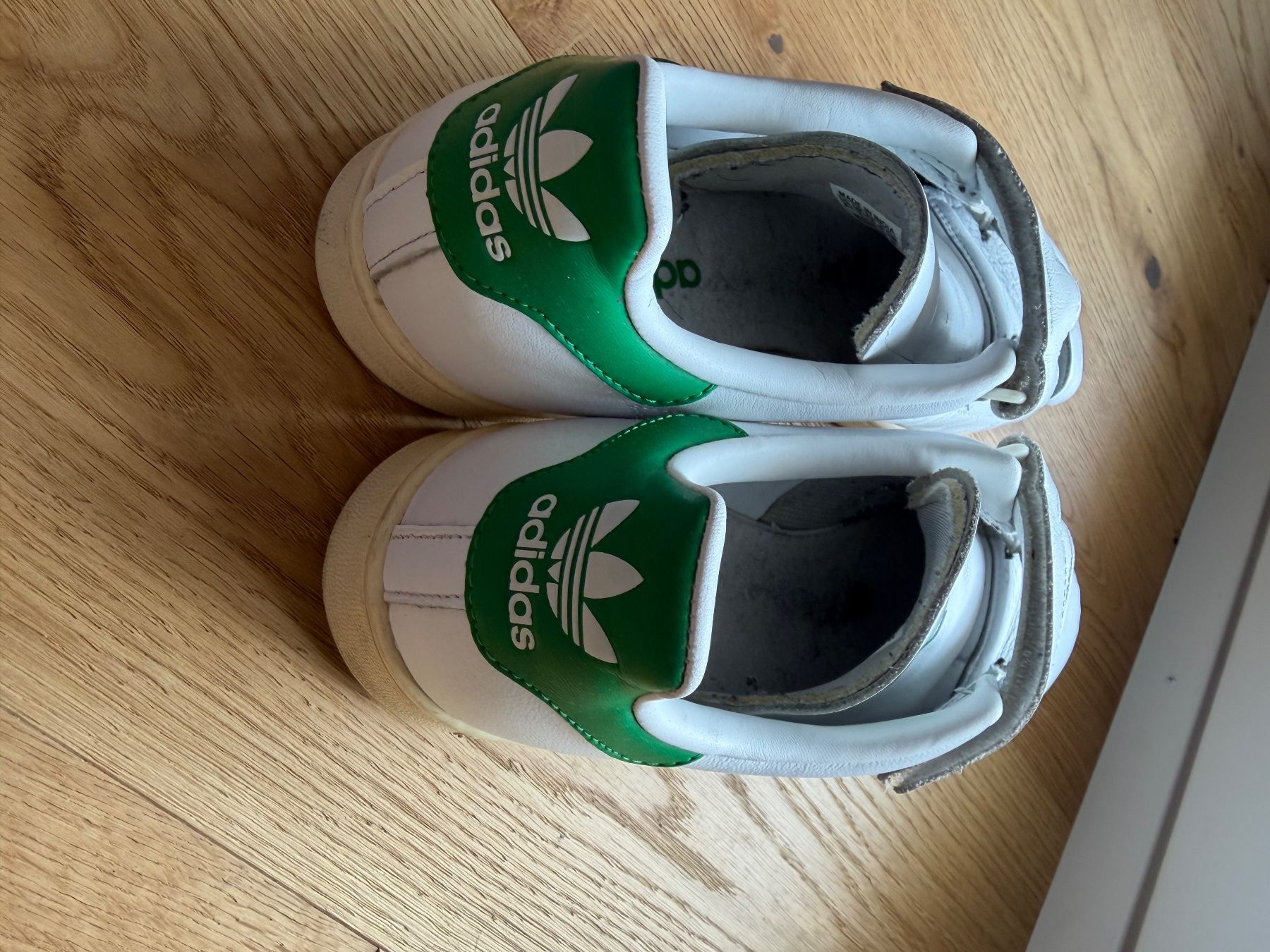 Adidas Herrenschuhe: Adidas Stan Smith Velcro Turnschuhe – Gebraucht aus Basel von gim_wb85 1