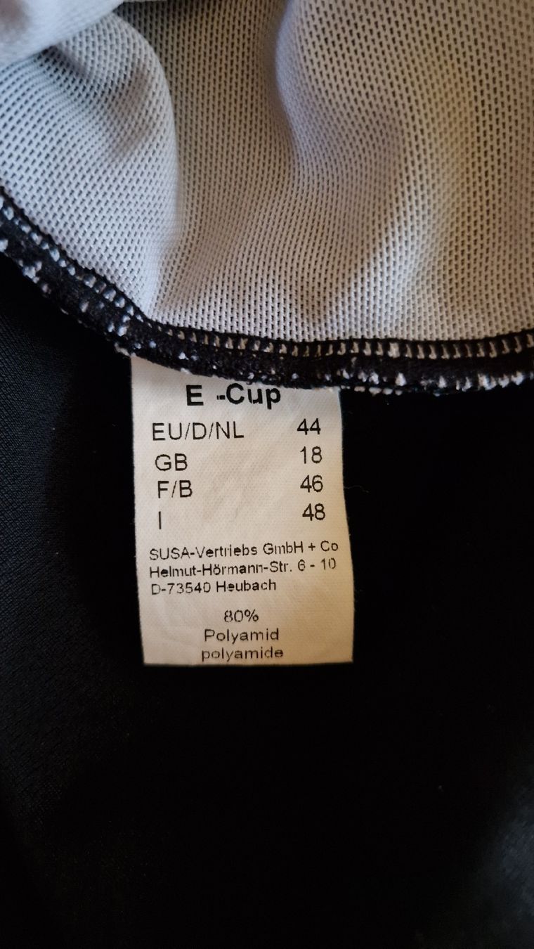 Costumi da bagno & Bikini: Badeanzug E-Cup, Gr. 44, Blau Schwarz – Usato da Oberengstringen venduto da Asteroid56 5