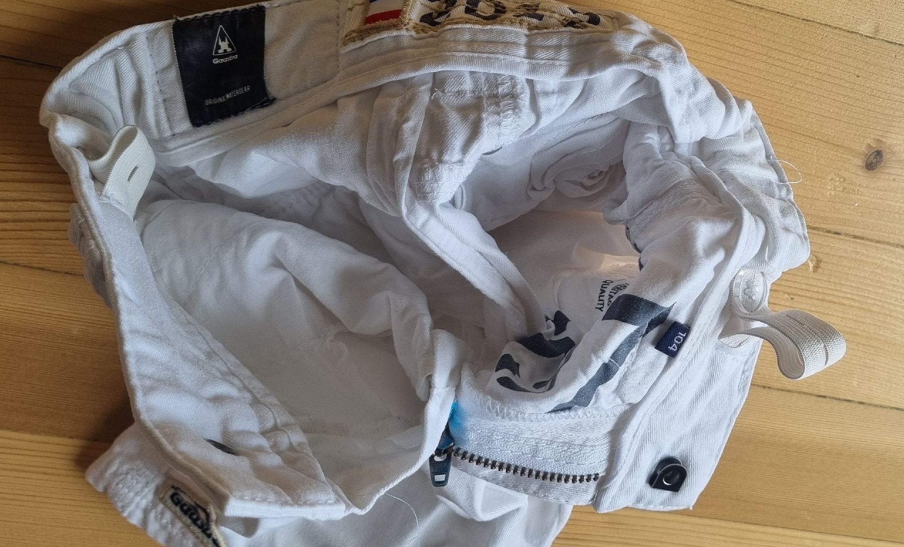 Pantaloni: Gaastra Shorts in weiss Gr. 104 – Nuovo (secondo la descrizione) da Champlan venduto da acr_kkd5 3