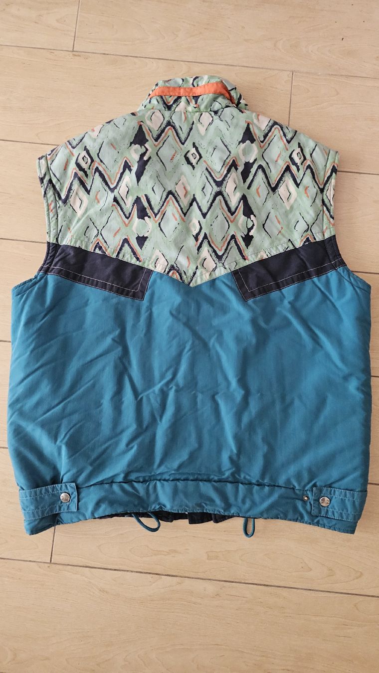 Fila Gilet & Giacche: Vintage Fila Ski Sleeveless Jacket – Usato da Ascona venduto da nes_cxn7 2