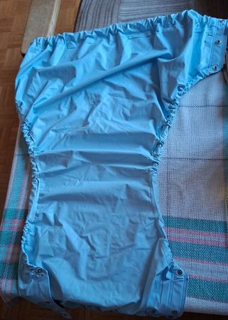 Blauer Windel-Überzug Grösse L neuwertig Gummihose Tag+Nacht