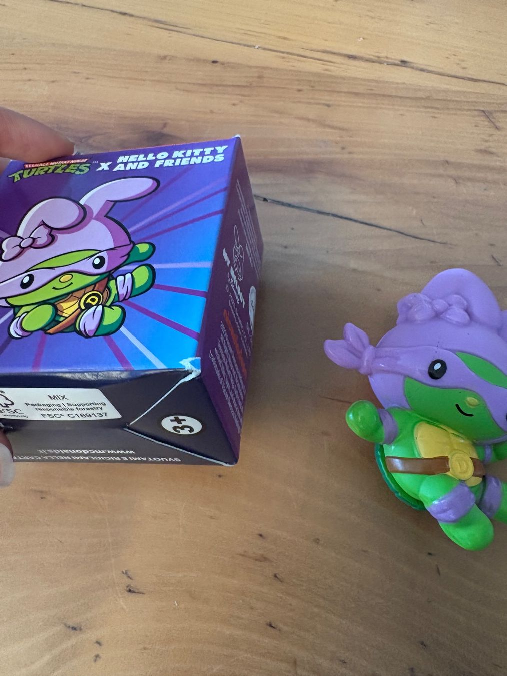 Hello Kitty Giocattoli: Figurine Tortues Ninja x Hello Kitty Donatello – Usato da Lausanne venduto da reb_vpy7 3