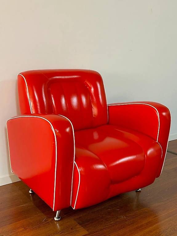 Sessel: FAUTEUIL CLUB ROUGE – Gebraucht aus Clarens von lollipop74 1