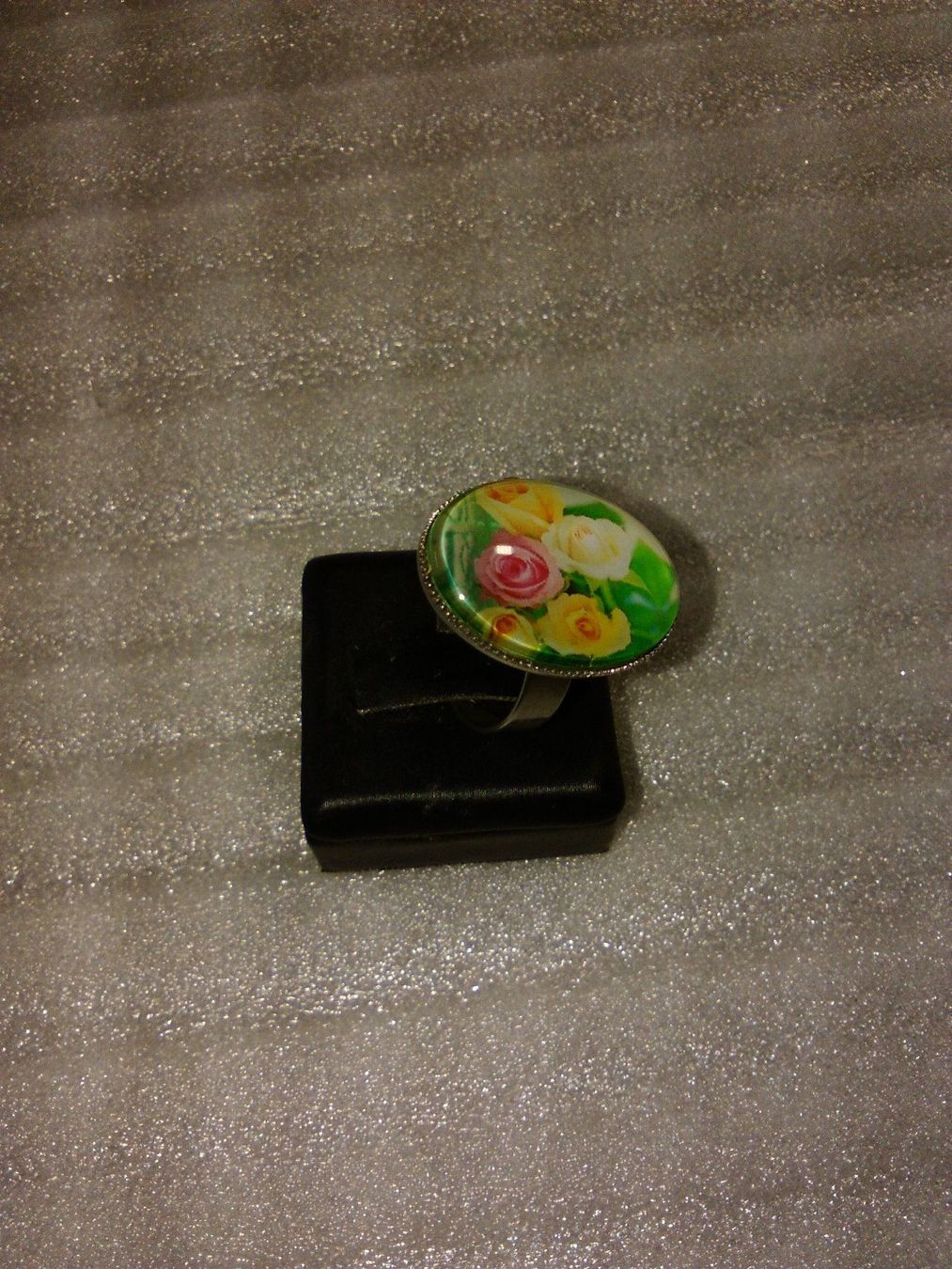 Ringe: RING EDELSTHAL,,MIT BLUMEN,,,GLANZIG – Neu (gemäss Beschreibung) aus Basel von bijoutrie_4 2