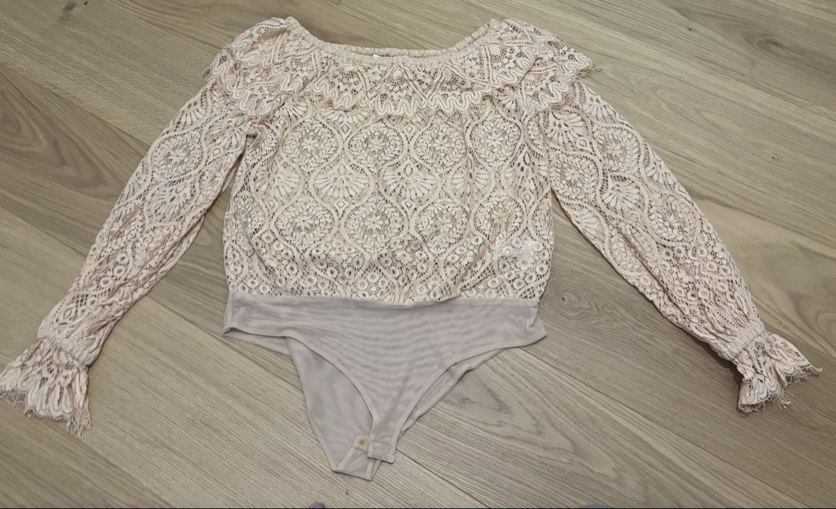 Top: PERSEVERANCE LONDON Body neuwertig – Usato da Baden venduto da Tiffany6878