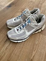 NIKE Vomero 5 Lifestyle Schuh gekauft in Solebox Amsterdam