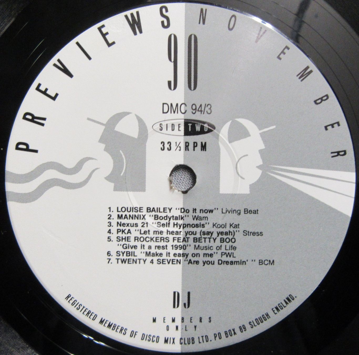 Dischi in vinile: November 90 - Previews - LP ab CHF 5.00 – Usato da Auenstein venduto da Padabimbim 4