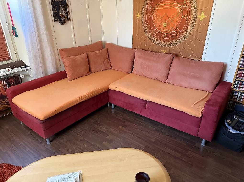 Divani: Ecksofa  weinrot, Alcantara – Usato da Feuerthalen venduto da man_yc7y 4