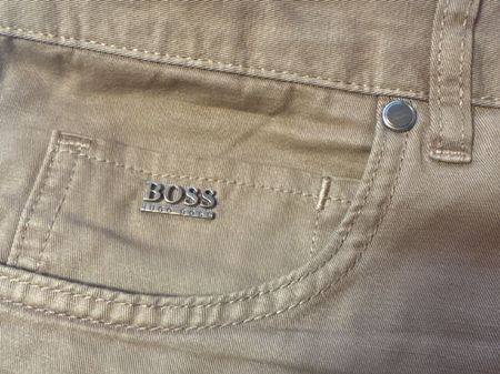 Herren Hose Baumwolle Hugo Boss Gr. 33/34 braun