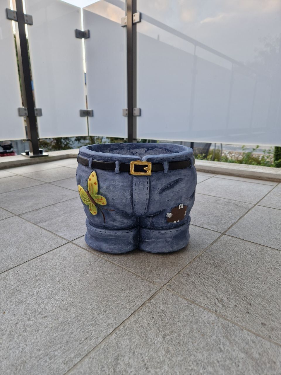 Pentole: Blumentopf Jeans-Look, witziger Blickfang – Usato da Bülach venduto da Recherchieren 1