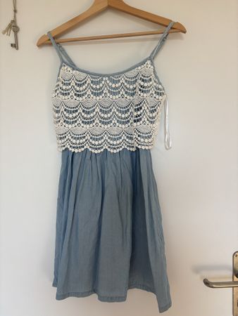 Schönes Sommerkleid, Grösse S (EU 34)