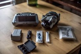 DJI Mini 4 Pro mit Zubehör zu verkaufen