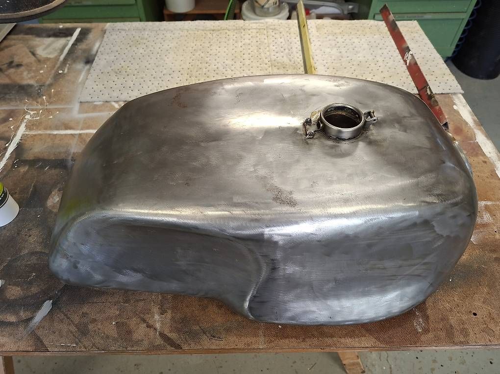 Accessori per altri veicoli: Stahltank, cafe racer umbau – Usato da Uster venduto da Kim50