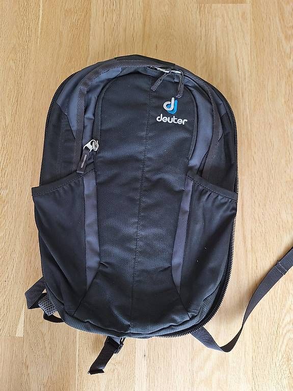 Zaini: Rucksack Deuter 10l – Nuovo (secondo la descrizione) da Luzern venduto da fla_cm7p