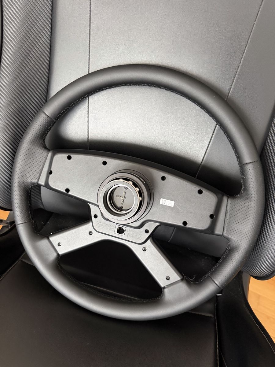 Moza Racing Controller: Moza Truck Wheel – Usato da Neukirch (Egnach) venduto da raemskii 1