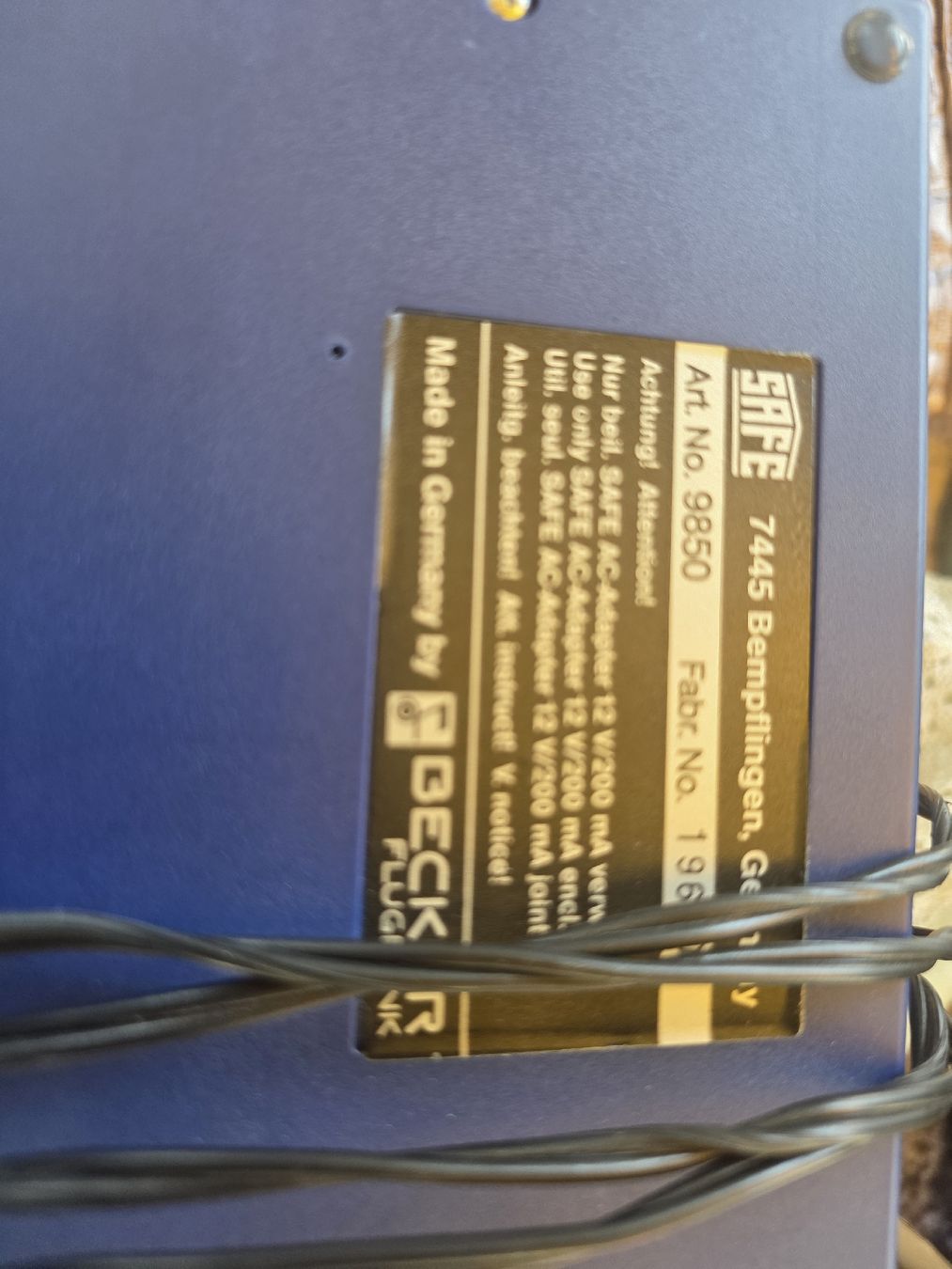 Messen: SAFE Perfo 7445 mit Netzteil gebraucht – Gebraucht aus Kriens von Clevero 1