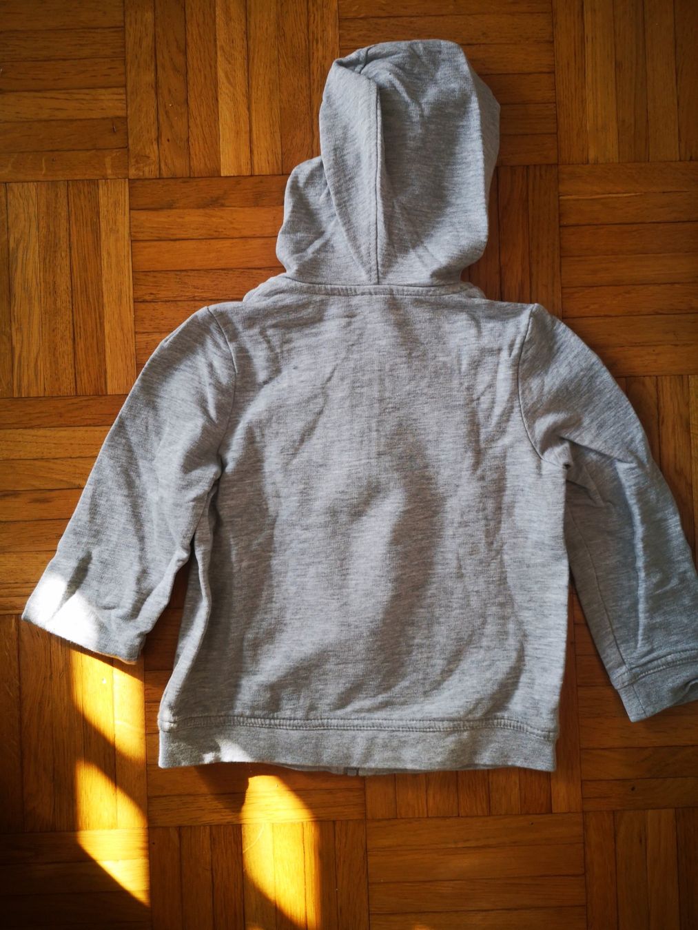Maglioni & Felpe: Pullover Kapuze und Verschluss /pull capuche fermeture 98 – Usato da Onex venduto da Genevois85 1