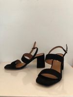 sandales en velours noir Jonak