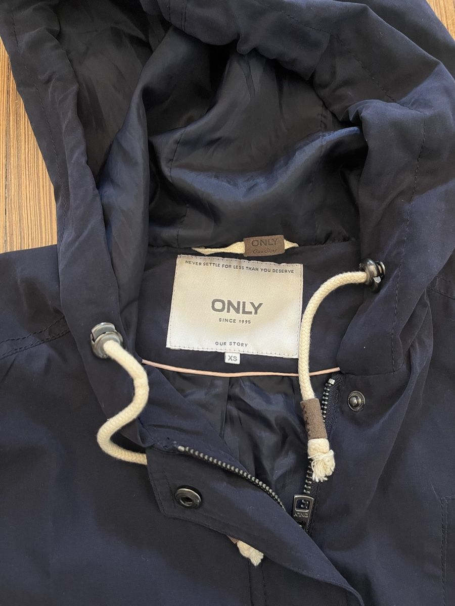Only Jacken: ONLY Übergangsjacke – Gebraucht aus Basel von Laura_Noemi 1
