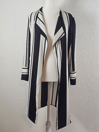 Gilet long rayé noir et blanc état neuf taille unique