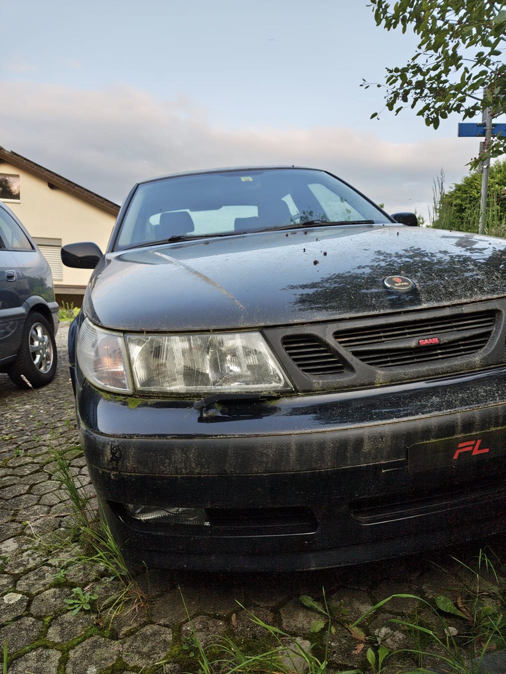 Saab Autos: Saab 95 Sp. Ed, 2001 (Teilespender) – Defekt aus Allschwil von roqqli