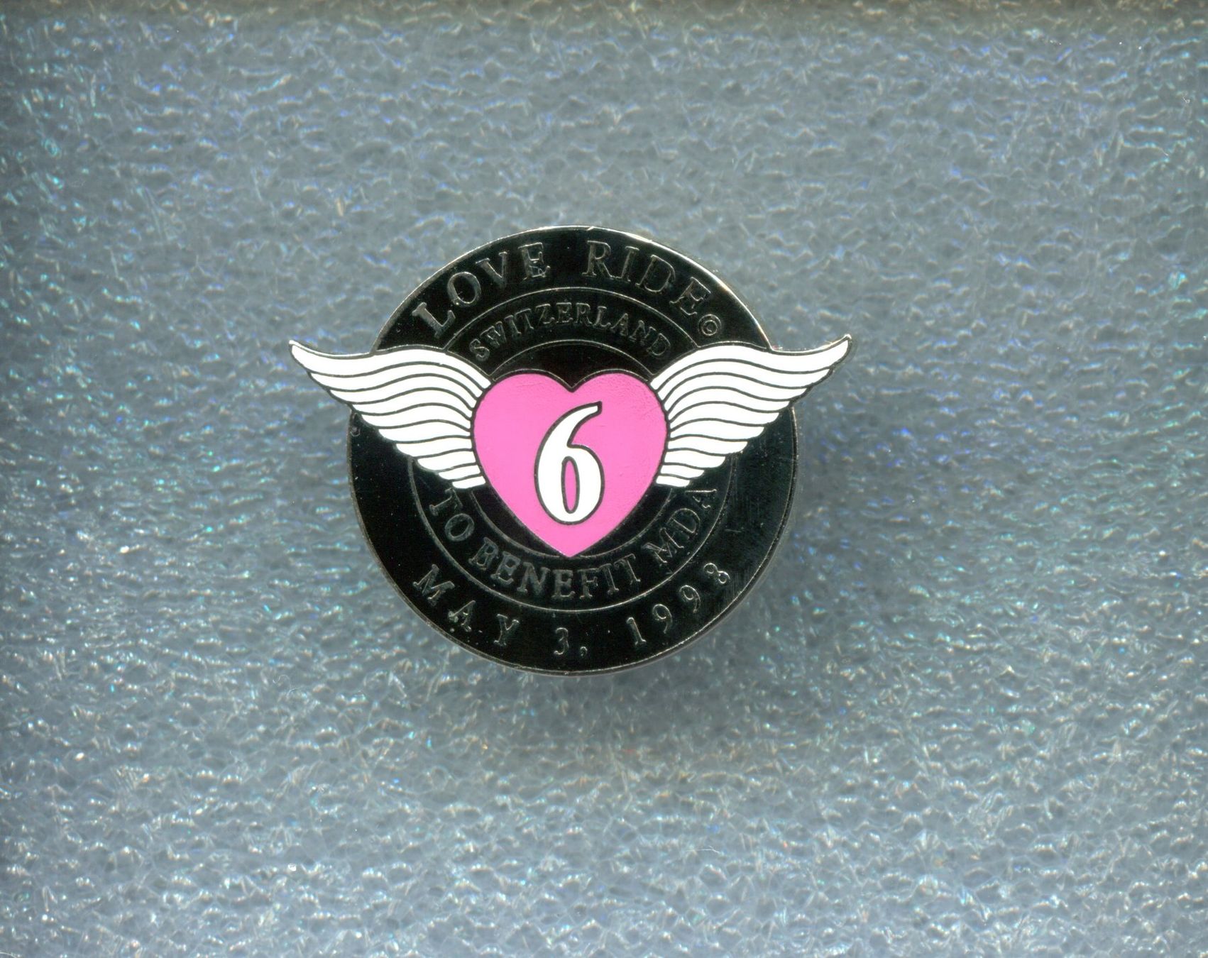 Placchette & Badge: LOVE RIDE 6  May 3. 1998 – Usato da Winterthur venduto da Sammleroase