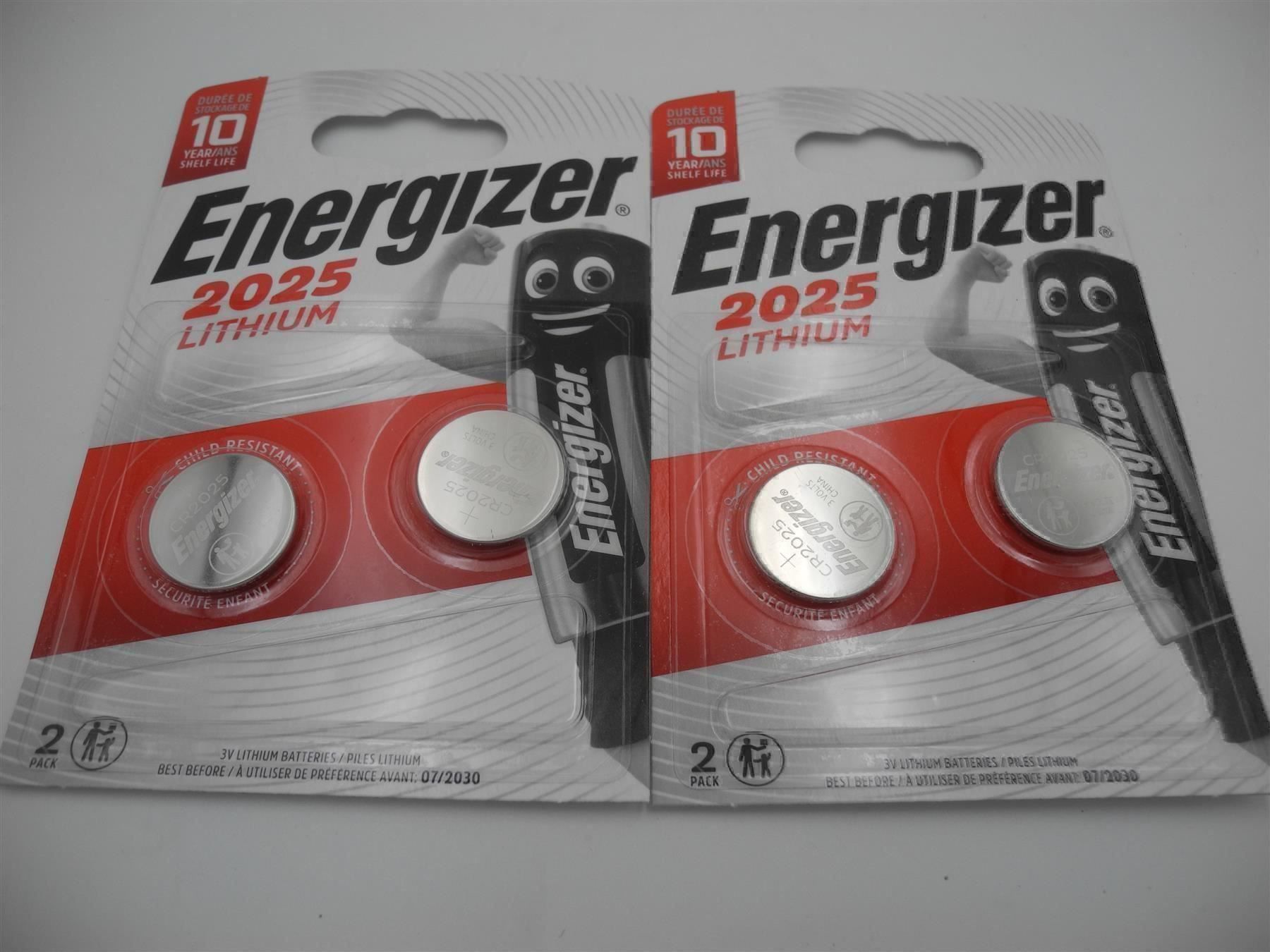 Energizer Caricatori & Batterie: Energizer CR2025 Lithium 2x 2er, 06.2033 – Nuovo e nell'imballaggio originale da Kottwil venduto da Crazyrolf