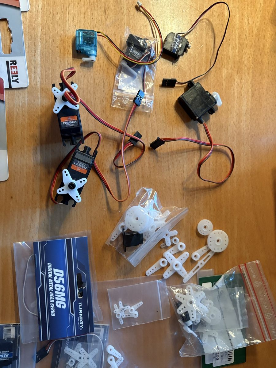 Modellismo RC: Servo – Usato da Ziefen venduto da Yves0 3
