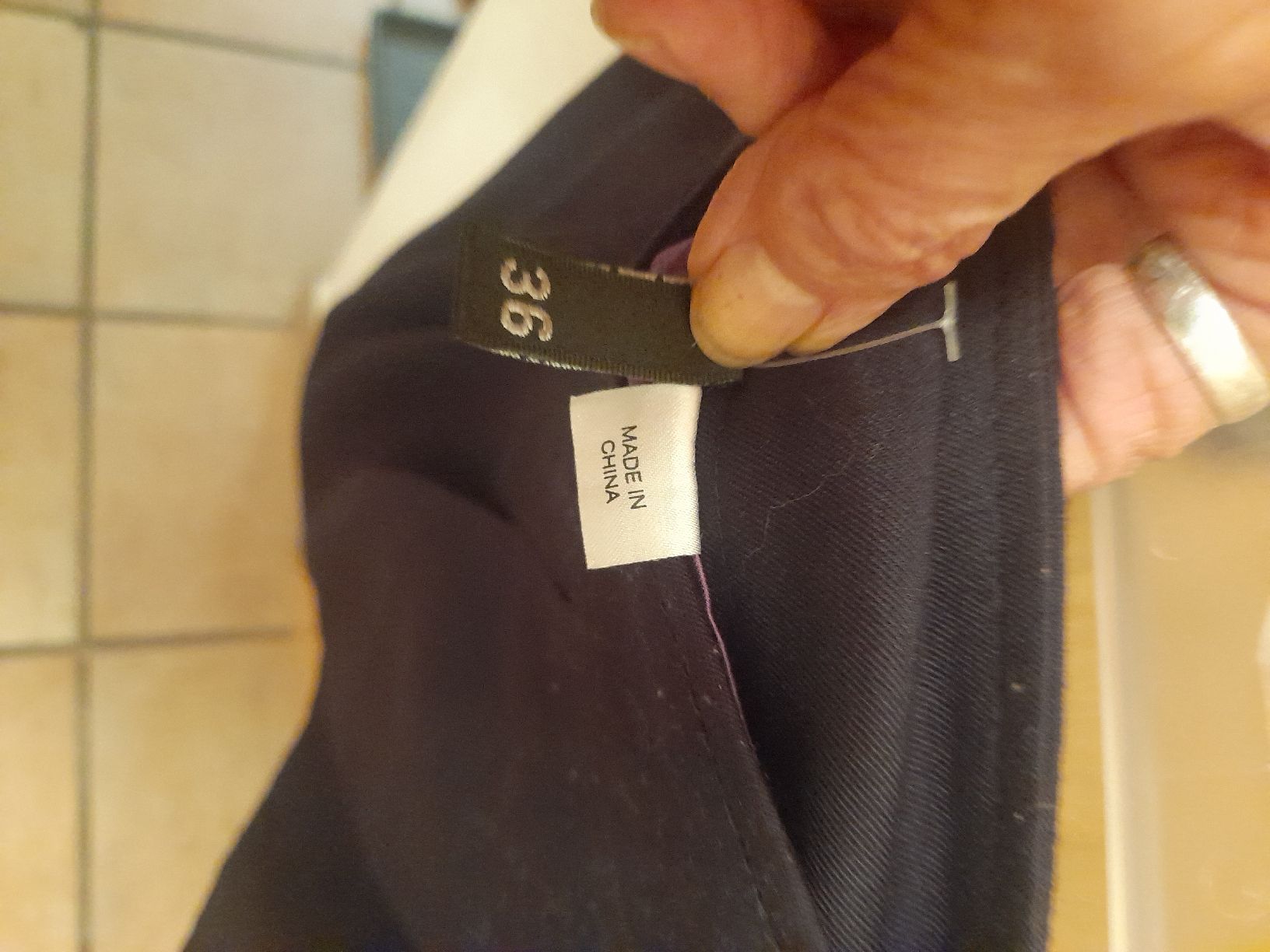 H&M Gonne: Jupp,fein,gute Futter – Nuovo (secondo la descrizione) da Pfaffnau venduto da gologoldun1953 2
