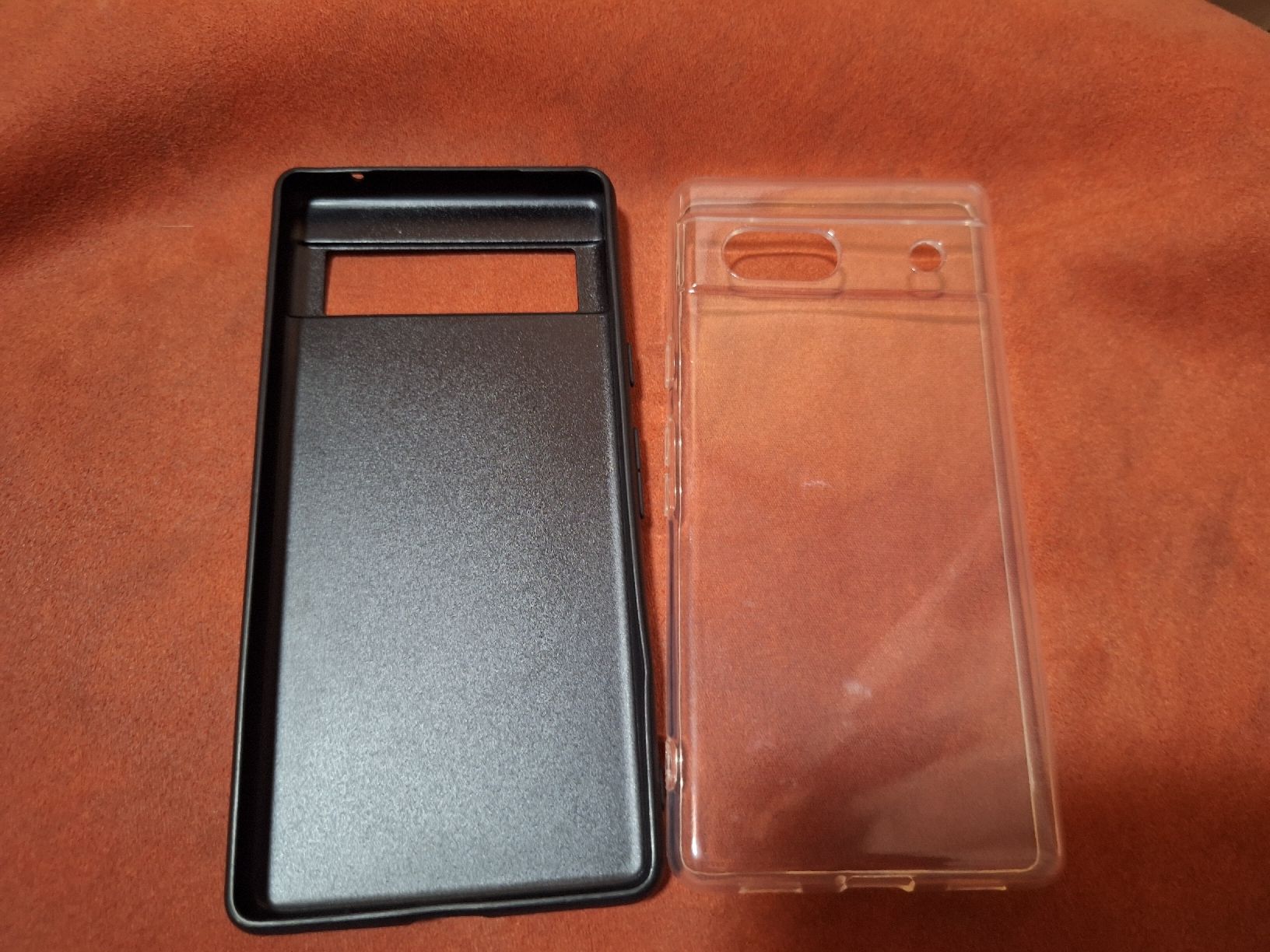 Google Cover & Protezioni schermo: 2 Coques et protection arrire Pixel 7A neuves – Nuovo (secondo la descrizione) da Tannay venduto da v1n1p00h 1